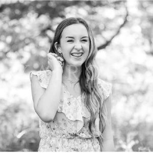 Meet your Posher, Maddie